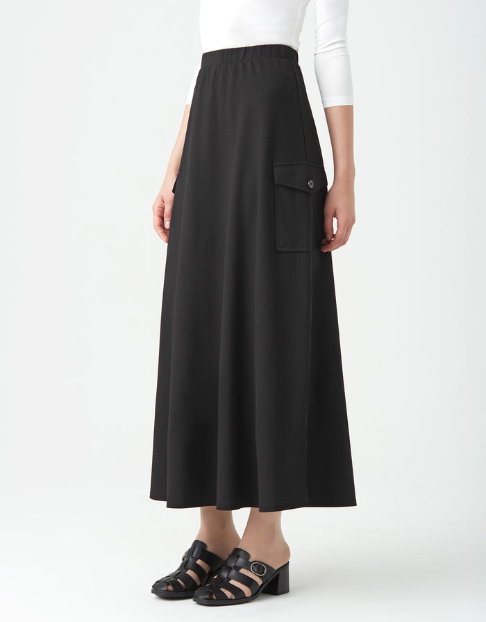 Jersey Skirt with Elastic Waist and Buttoned Cargo Pockets