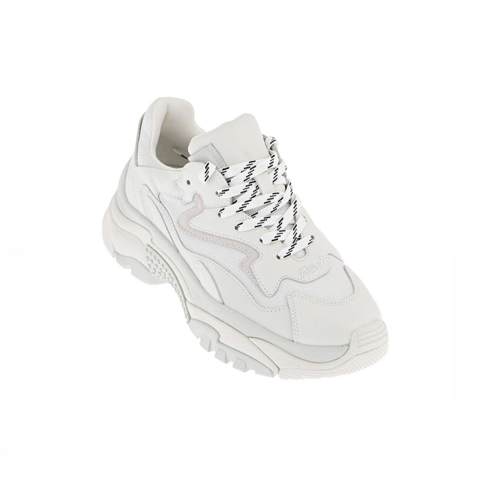 Women’s white leather sneakers with lace-up, textured midsole and sculpted panels