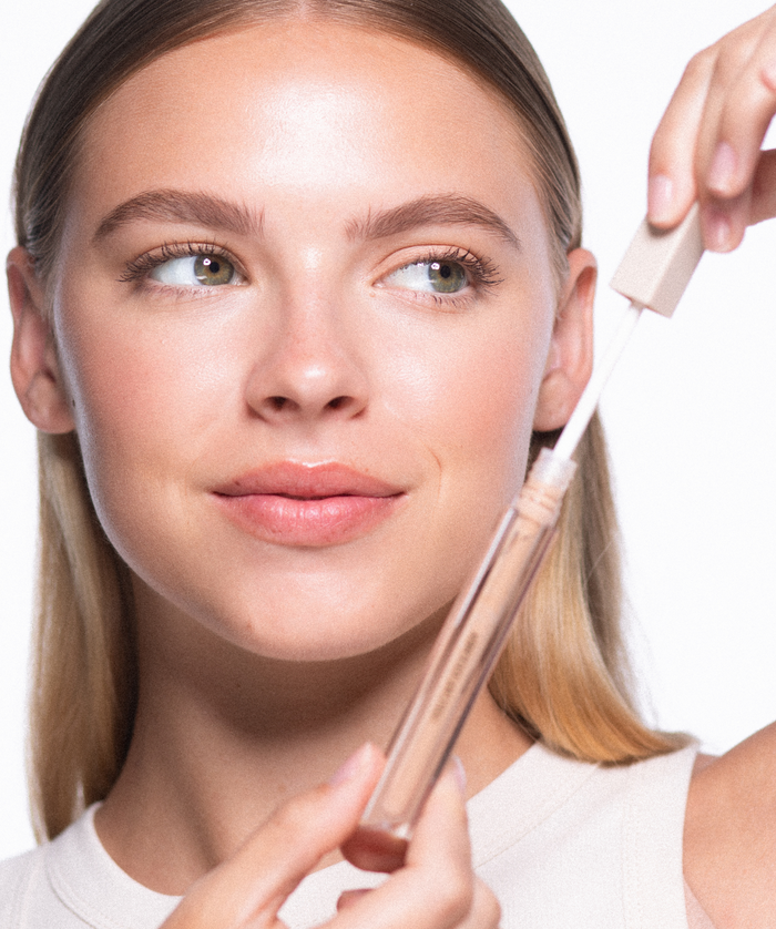 Brightening Concealer | Light