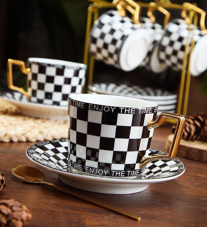 Creative Ceramic Coffee Cups for Office, Beautiful British Tea Cups, Creative Porcelain Tea Cup Saucer Set, 6.8 oz Tea Cup and Saucer in Gift Box as Birthday Gift-Paintingforhome