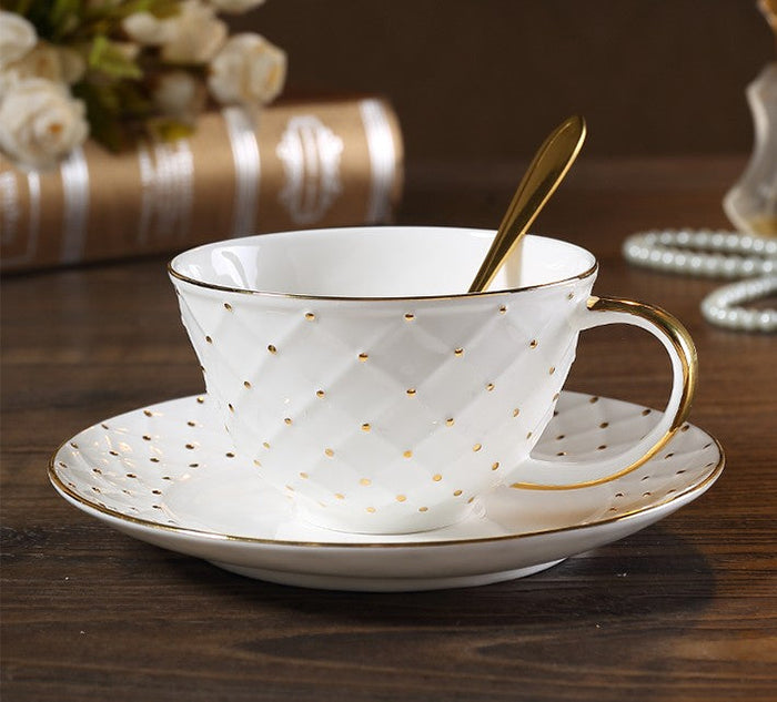 Elegant Ceramic Tea Cups, 6.8 oz Tea Cup and Saucer in Gift Box as Birthday Gift, Beautiful British Tea Cups, Creative Porcelain Tea Cup Set-Paintingforhome