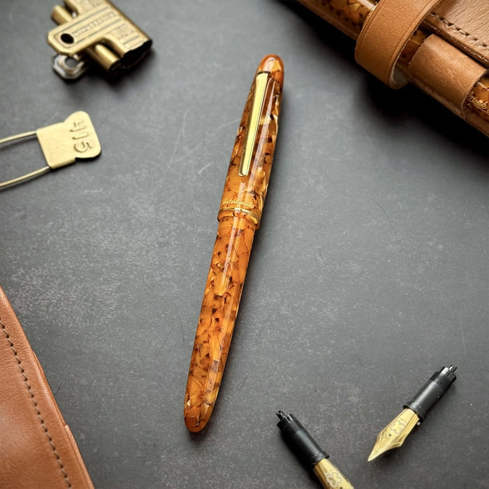 Esterbrook Estie Fountain Pen Honeycomb With Gold Trim