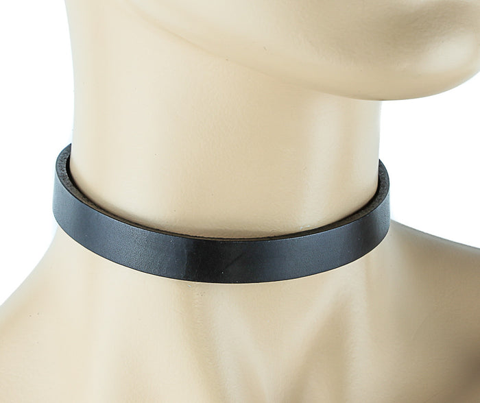 Extra Thin Plain Leather Choker