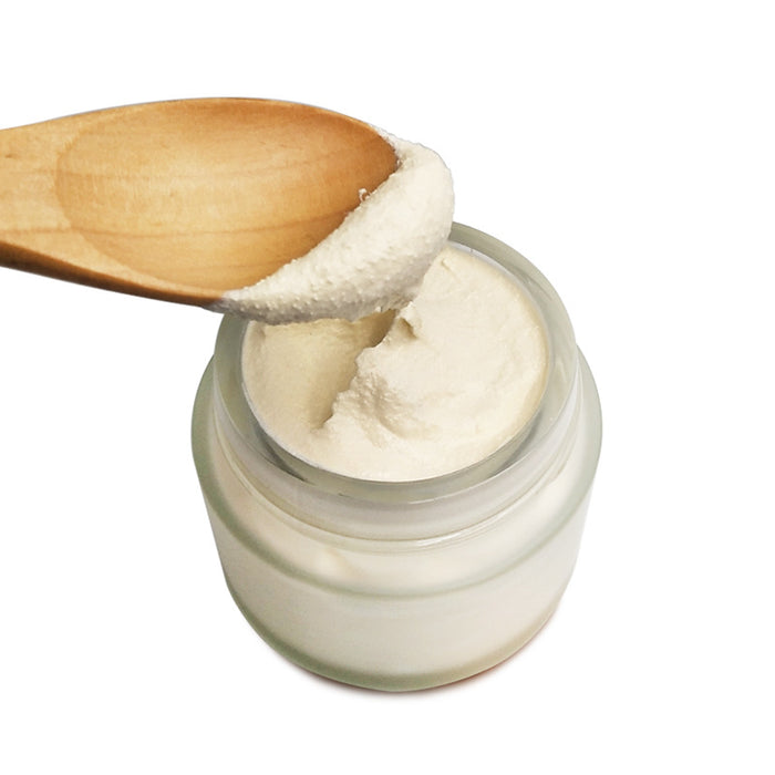 Crème concealer Fairy Lady au ginseng en pot, texture crémeuse et naturelle pour un teint éclatant et uniforme.