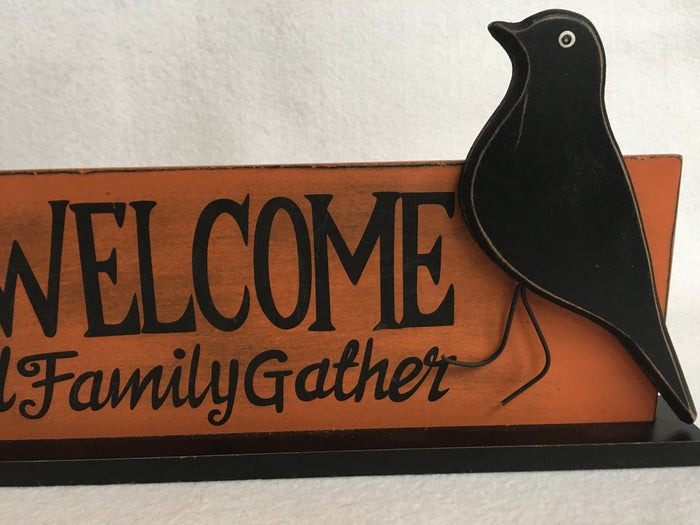 Harvest Welcome With Raven Block Sitter