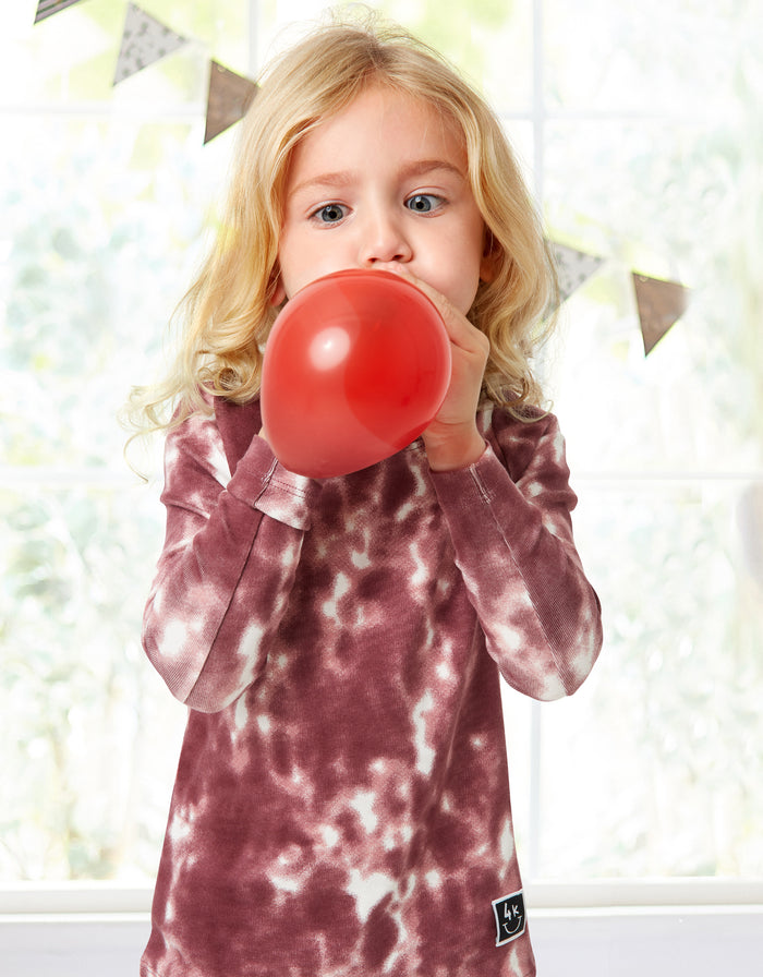 Kids tie-dye burgundy long-sleeve top and leggings set, front view