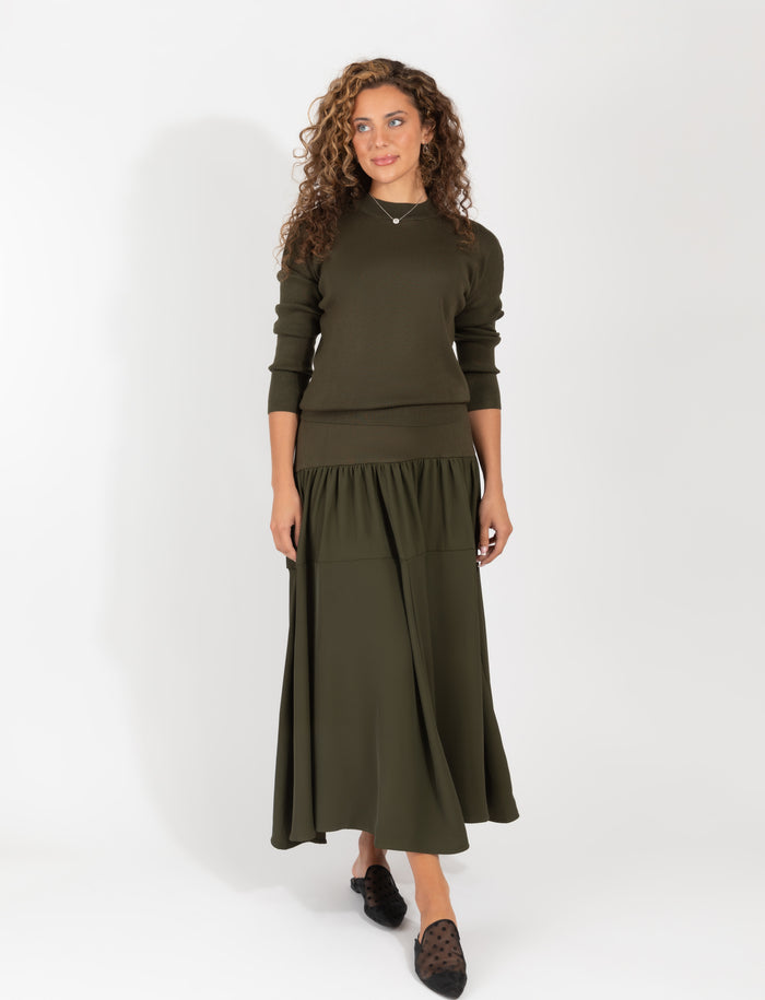 Olive two-piece set: fitted crewneck sweater with long sleeves and gathered midi skirt