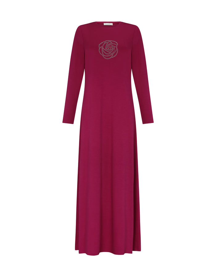 Pull-on nightgown in burgundy with long sleeves and rose embroidery at the chest