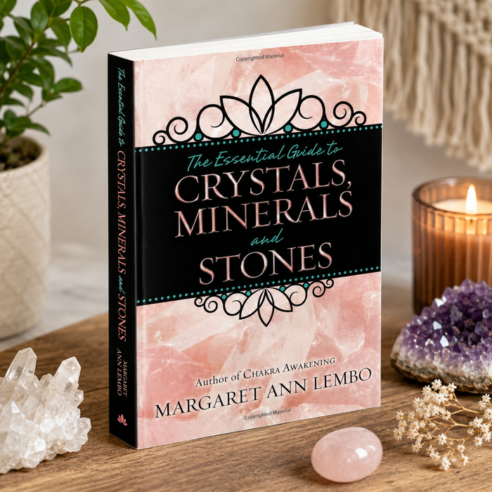 💎 The Essential Guide to Crystals, Minerals & Stones ✨