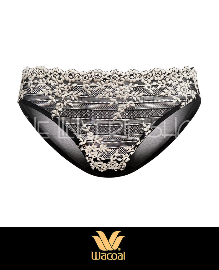 Wacoal 64391 Embrace Lace Bikini Panty Black