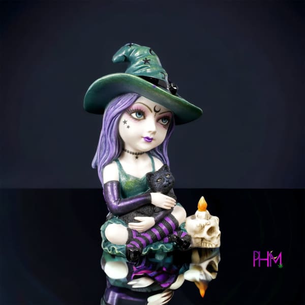 •Witching Hour | Unicorn Studios - Figurine
