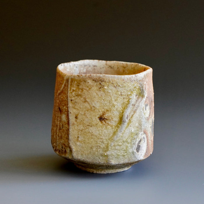 Yunomi (tea cup)